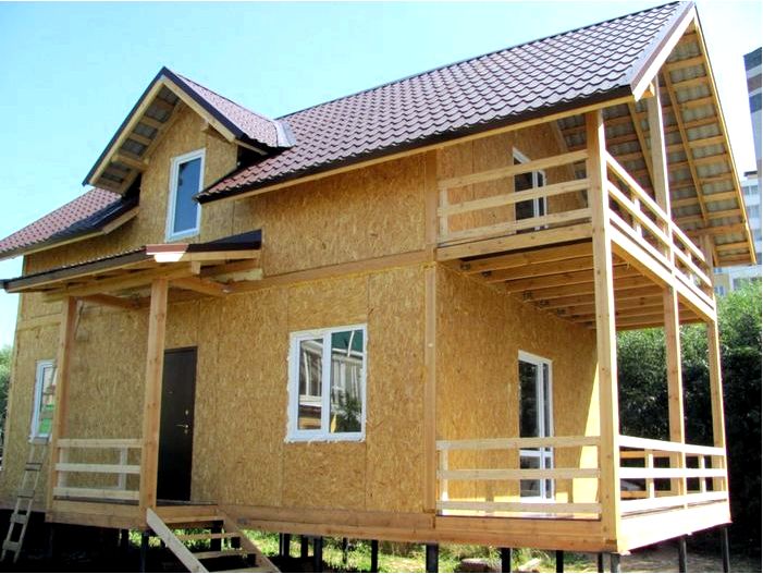 Сравнение строительных материалов: из чего построить дом?